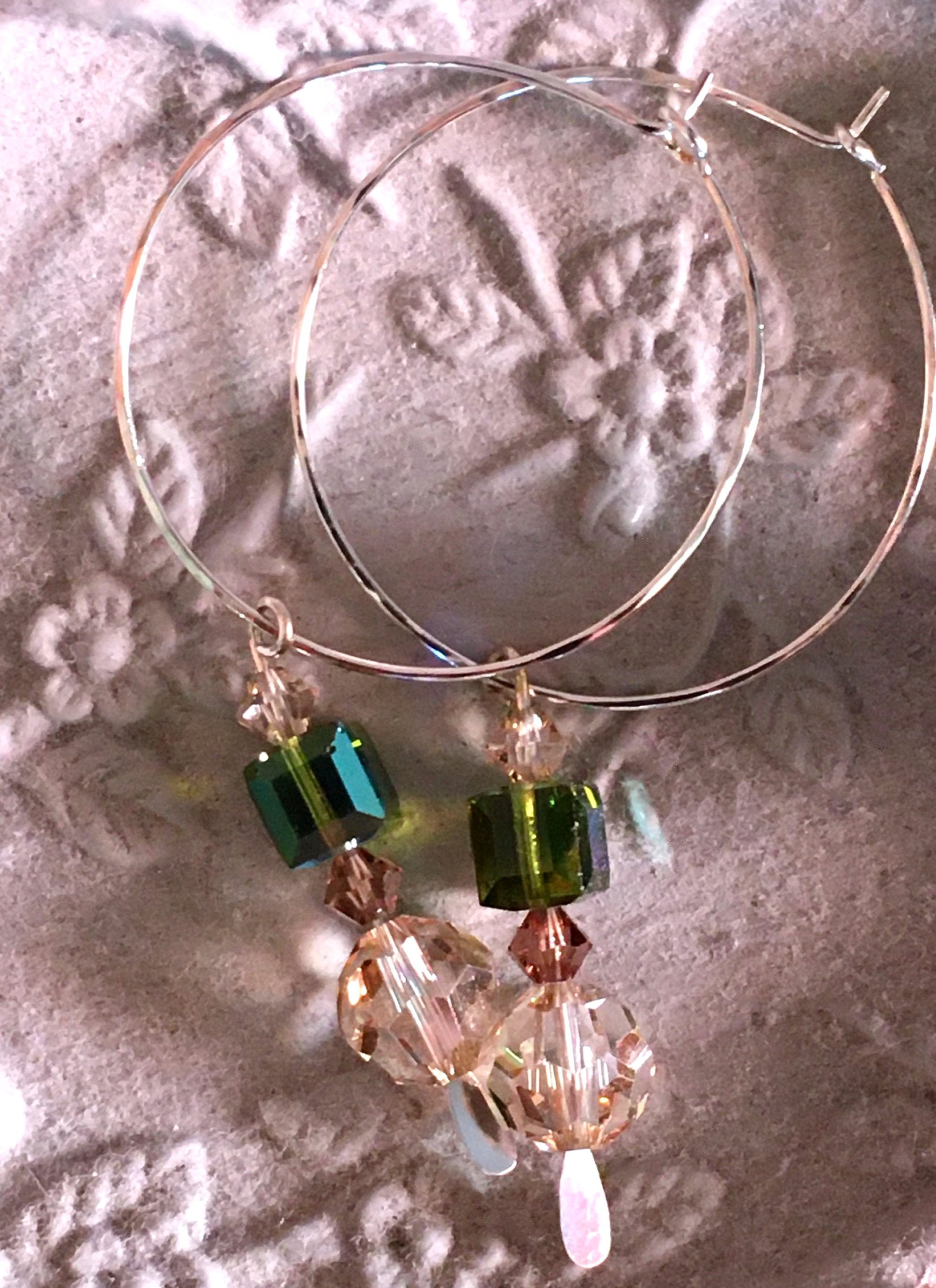 Hammered Sterling Silver Womens Wire Hoop Earrings Green Swarovski Crystals